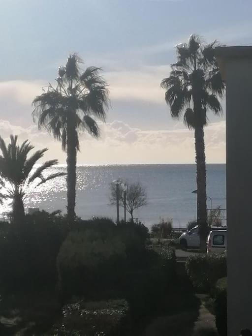 Magnifique Duplex Face A La Mer Saint-Cyr-sur-Mer Dış mekan fotoğraf